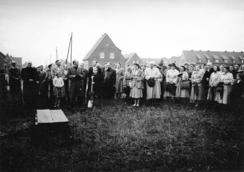 1954a Erster Spatenstich 01